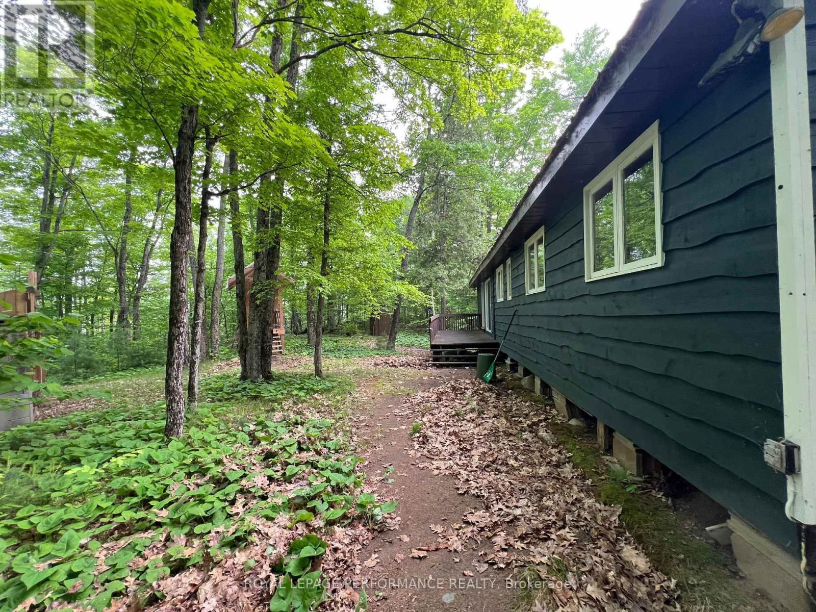 108 RAYCROFT CREEK Image 28