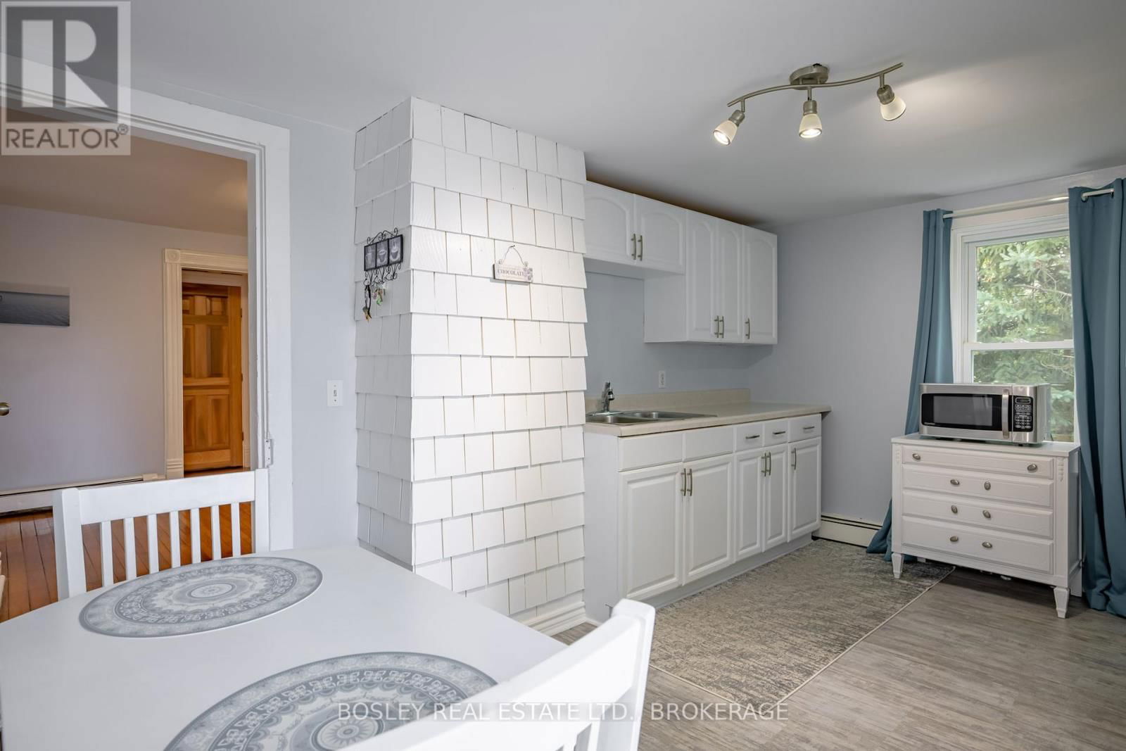 1609 EIGHTH AVENUE Image 15
