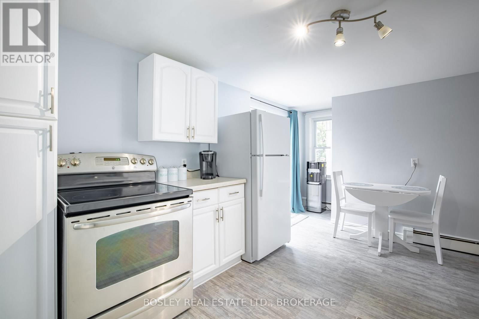 1609 EIGHTH AVENUE Image 17