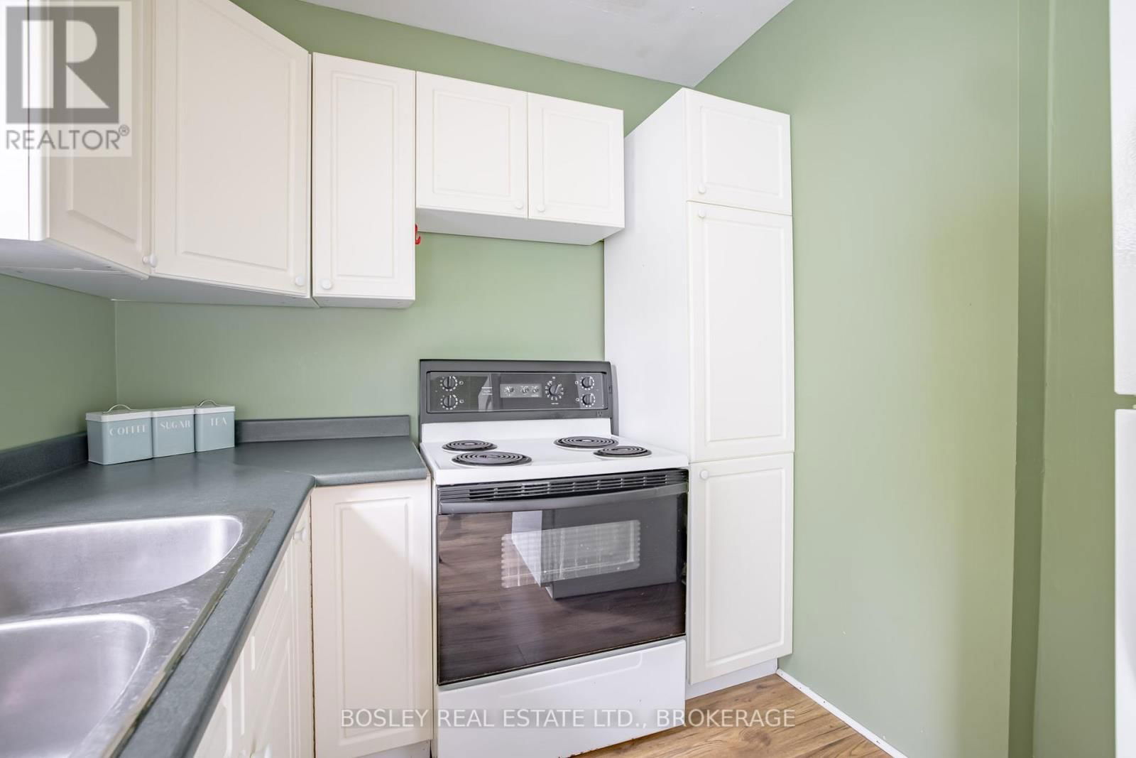 1609 EIGHTH AVENUE Image 28