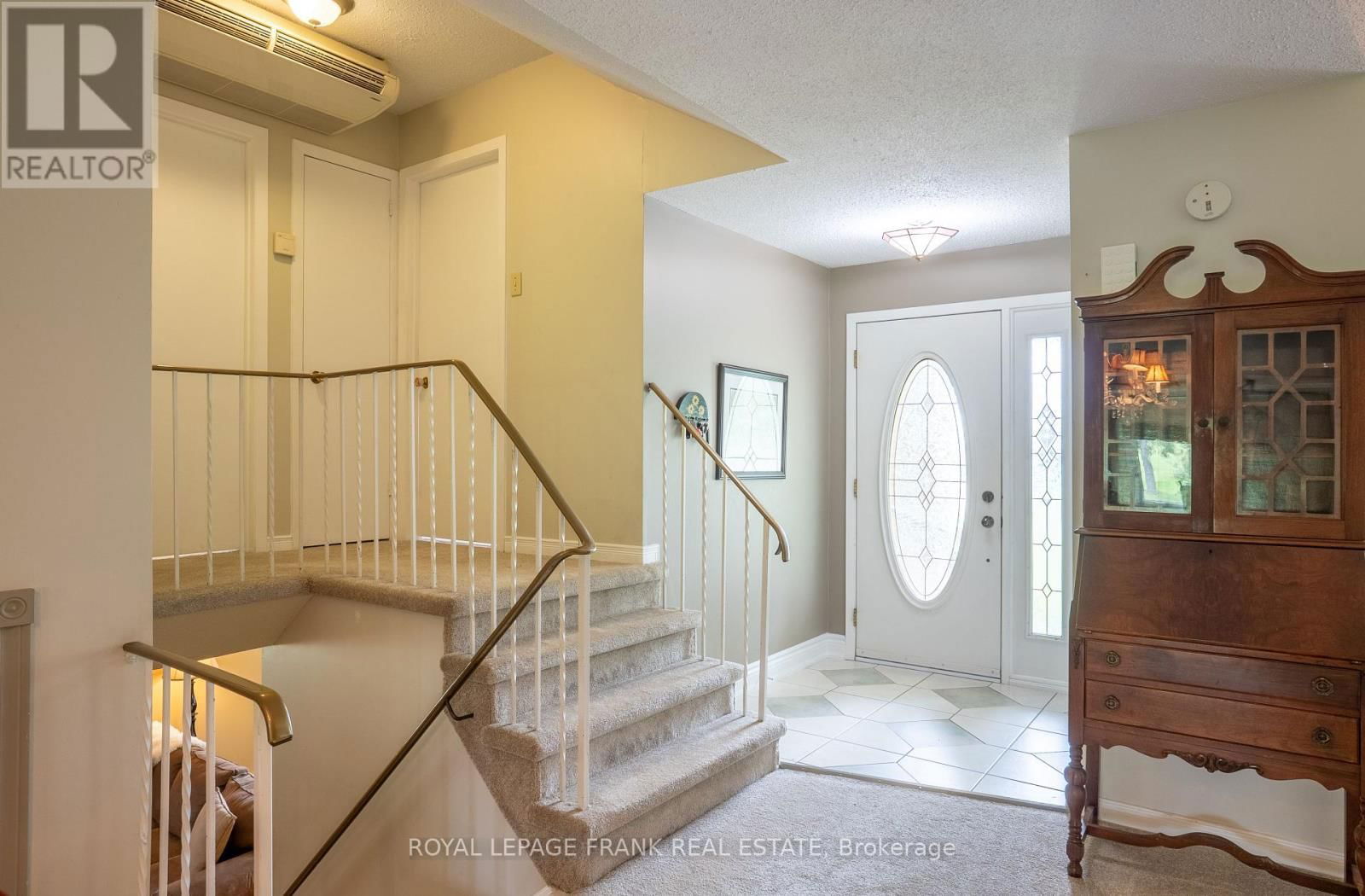 383 OLD SURREY LANE Image 12