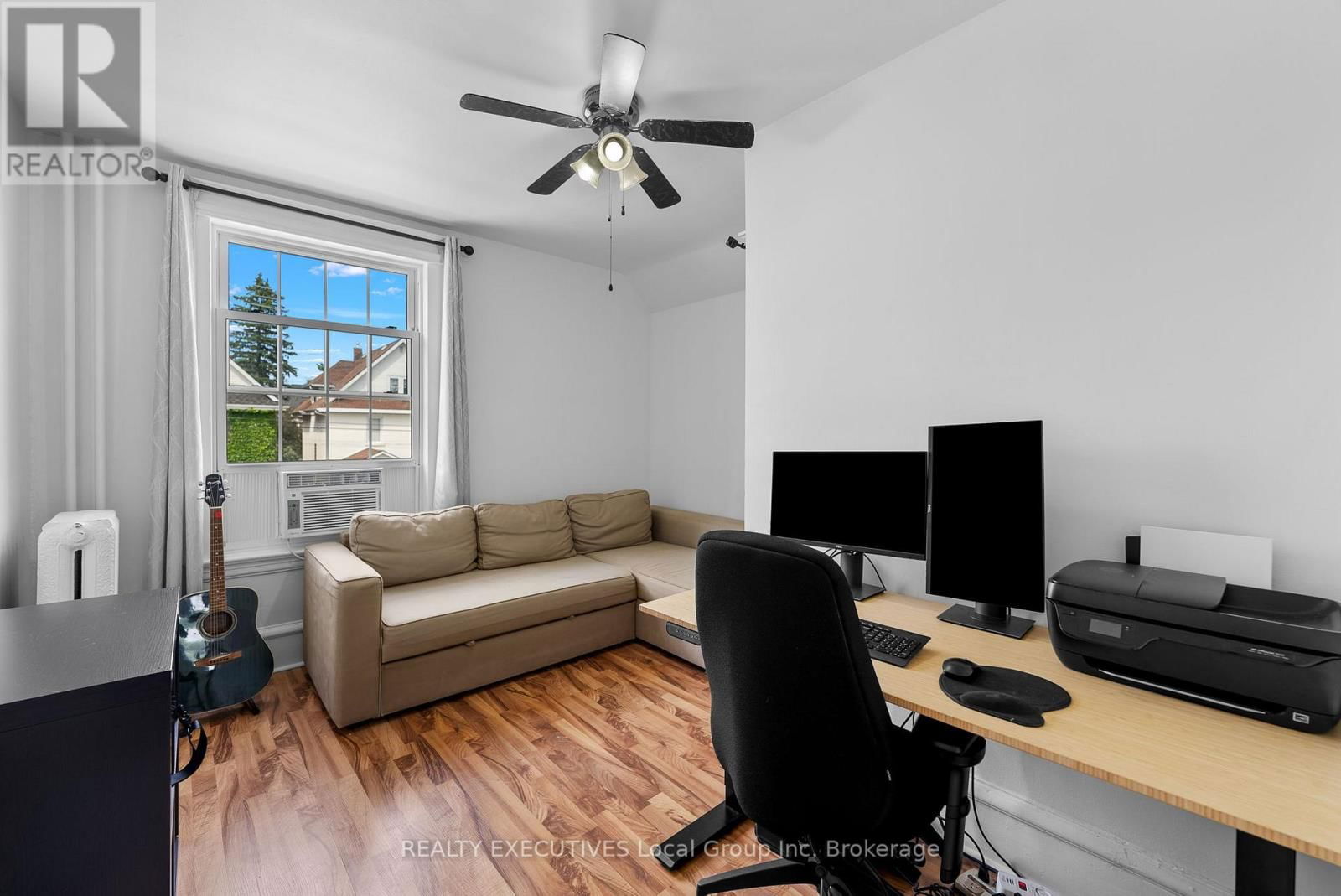 779 COPELAND STREET Image 26