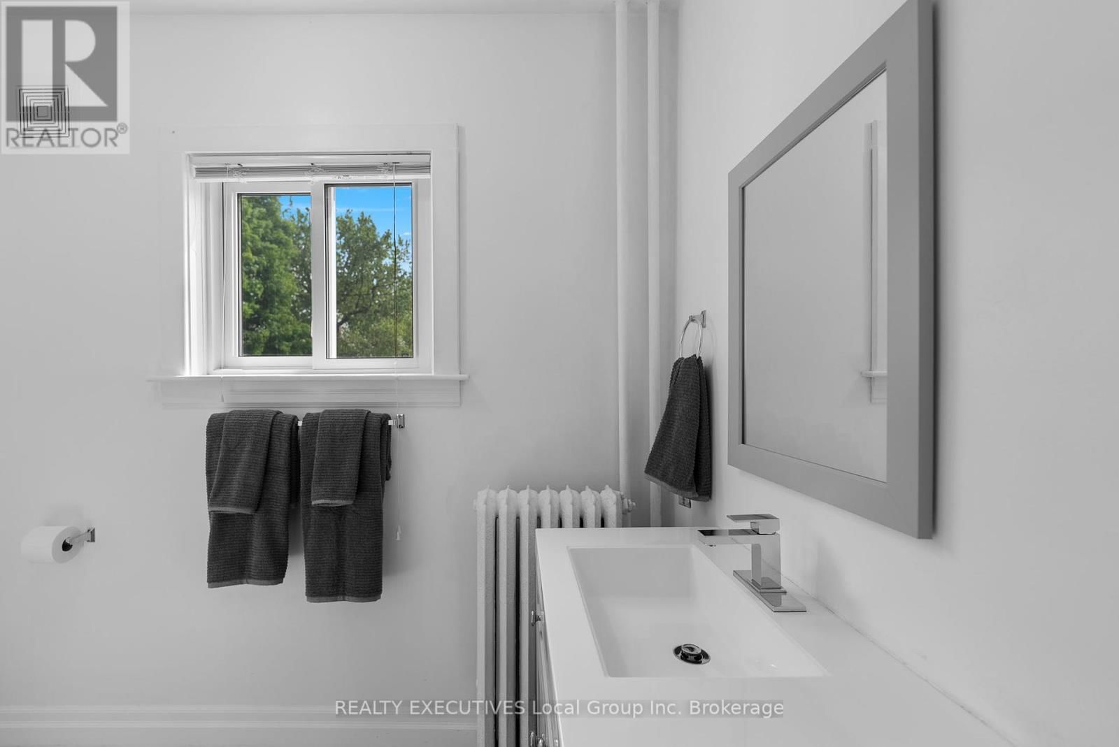 779 COPELAND STREET Image 37