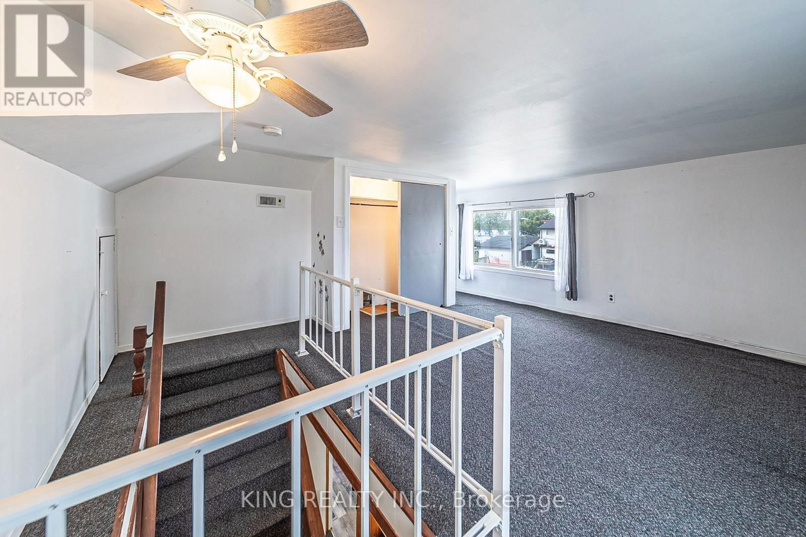42 WAHNETA AVENUE Image 13