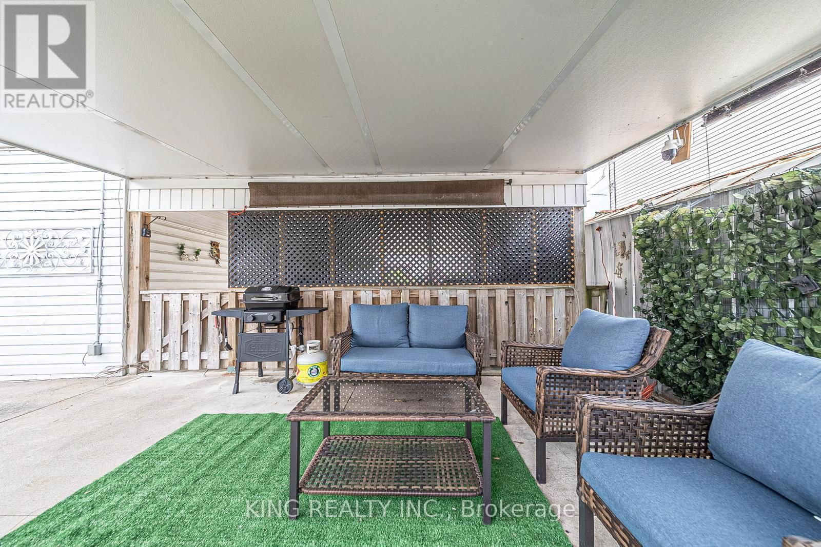42 WAHNETA AVENUE Image 21
