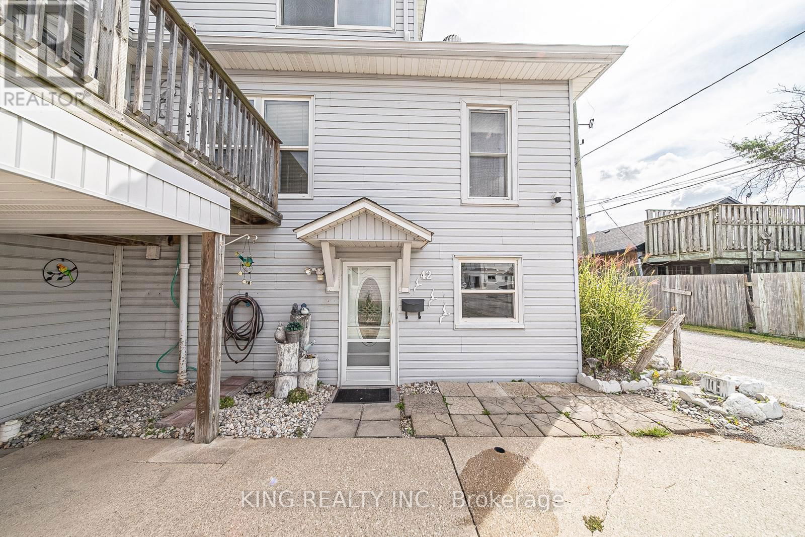 42 WAHNETA AVENUE Image 5
