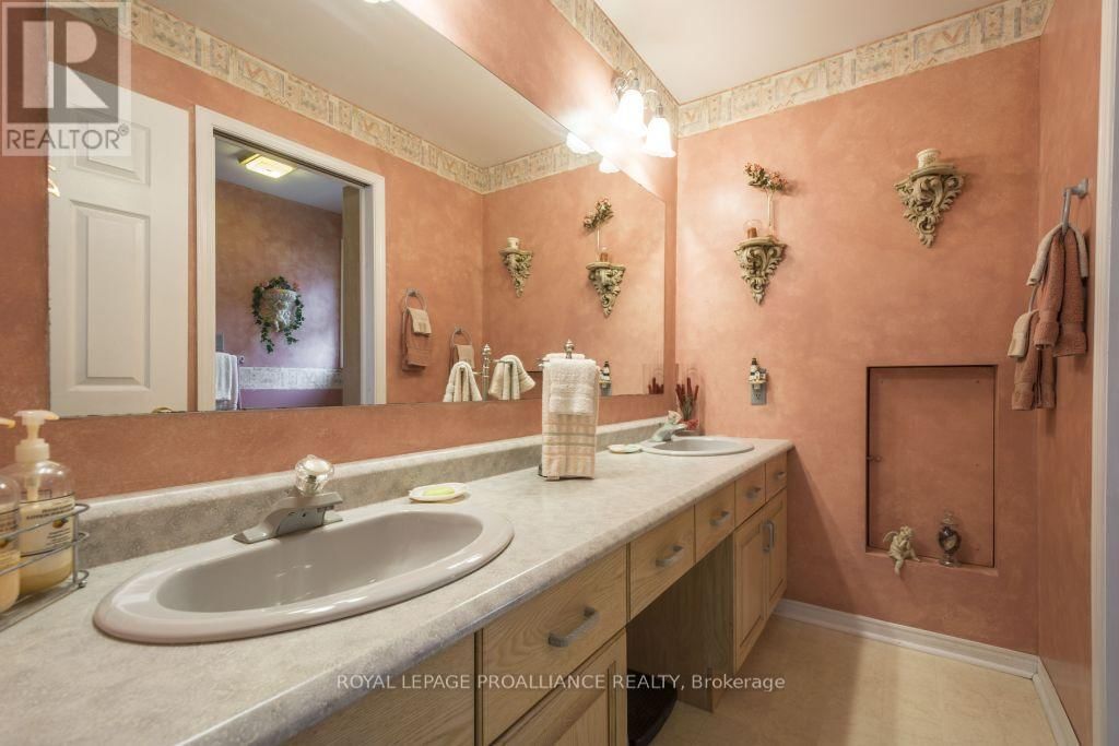 11438C LOYALIST PARKWAY NORTH Image 23