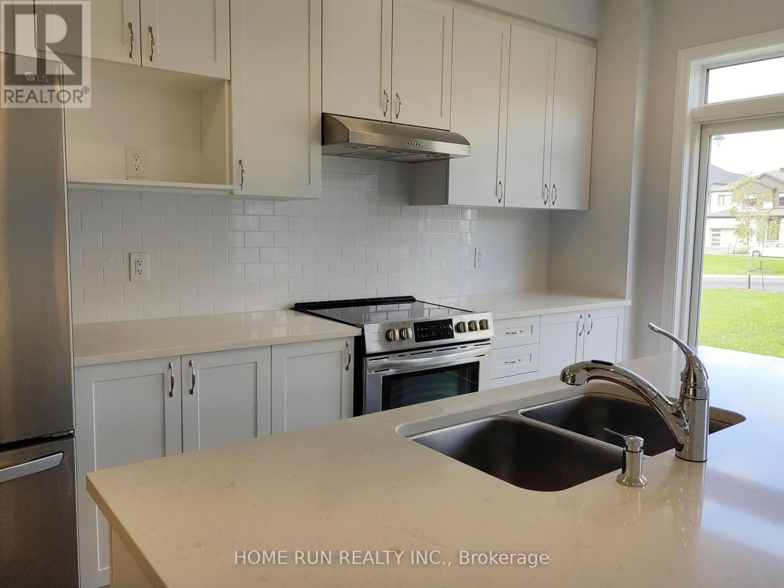 58 LENTAGO AVENUE Image 11