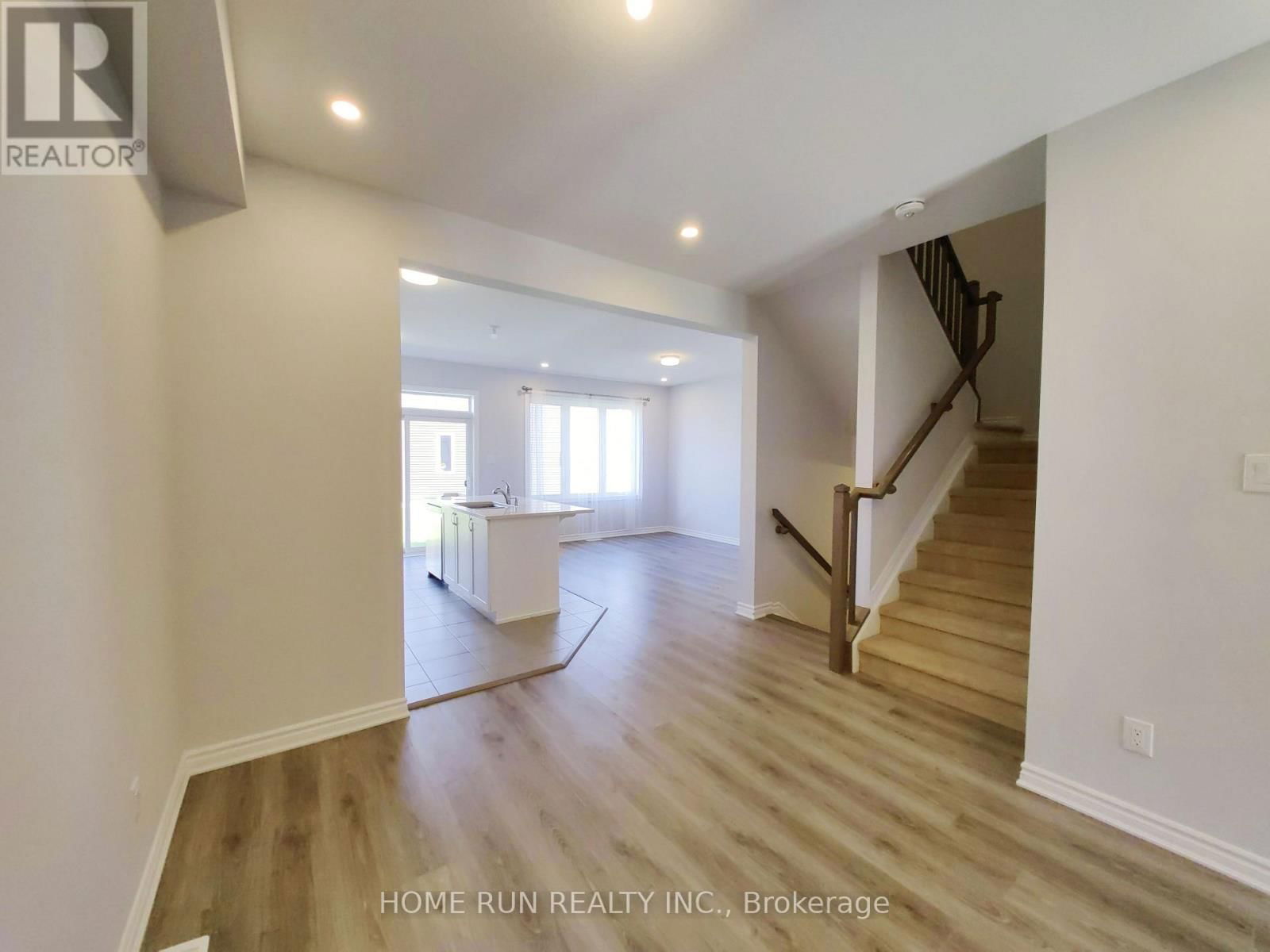 58 LENTAGO AVENUE Image 17