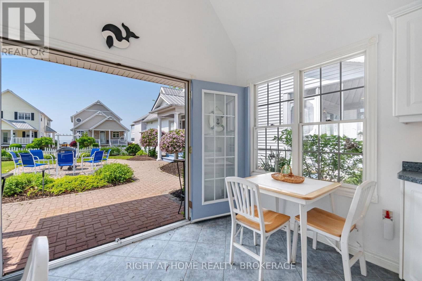 40 PROMENADE WAY Image 37