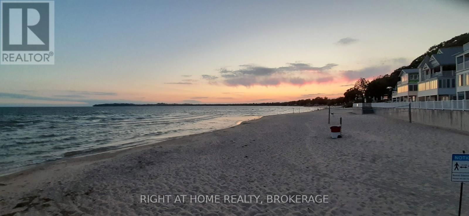 38 PROMENADE WAY Image 49