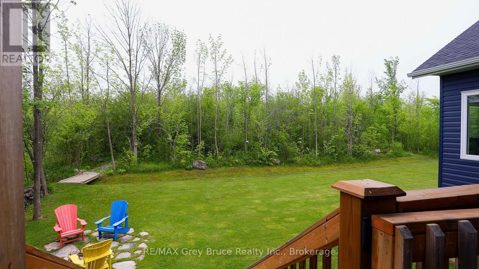 350293 A CORNERS Image 41