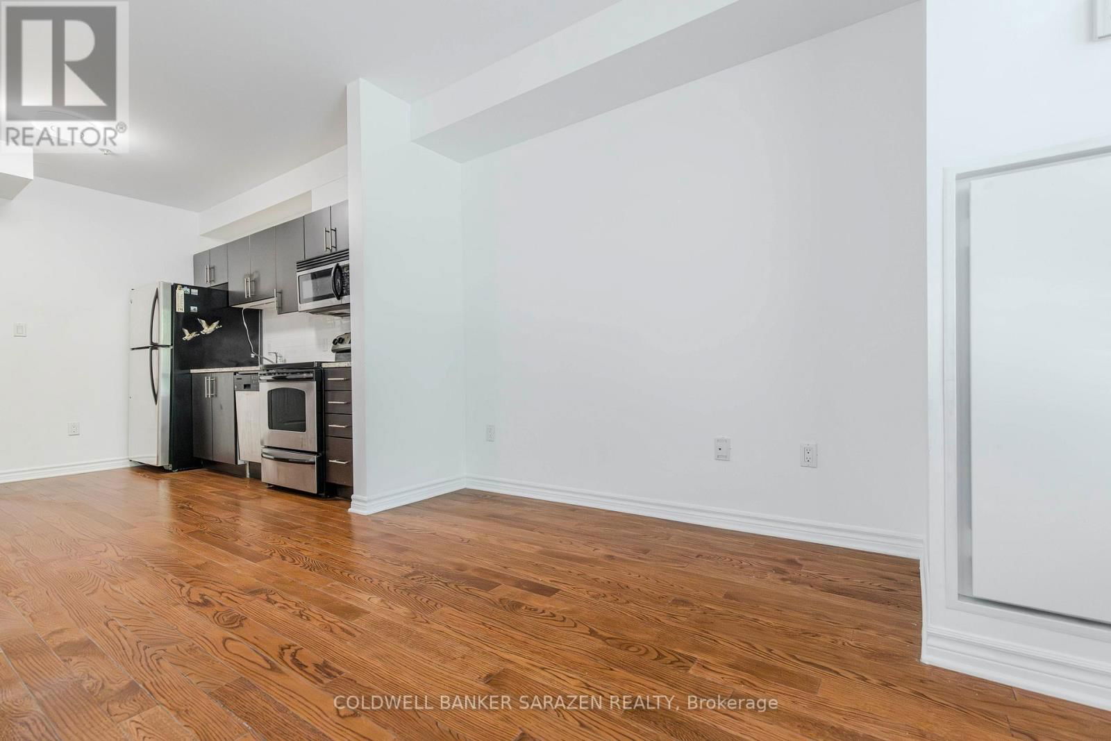 218 - 429 KENT STREET Image 22