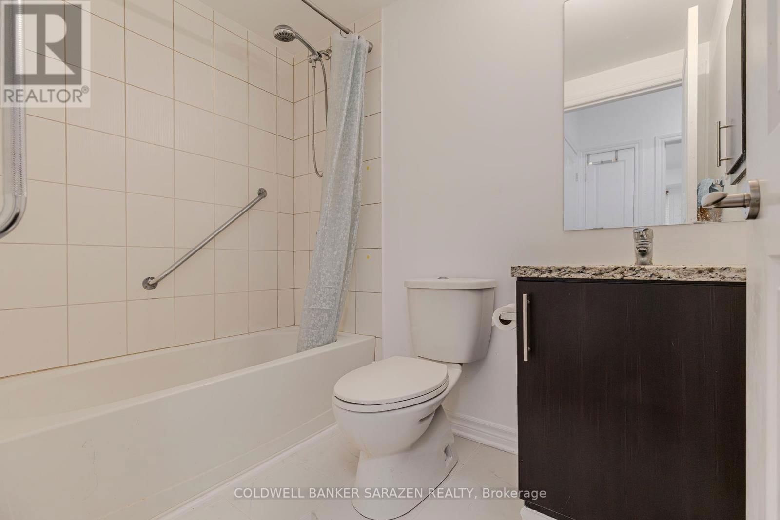 218 - 429 KENT STREET Image 31