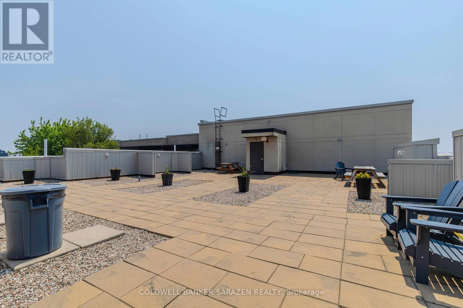 218 - 429 KENT STREET Image 36