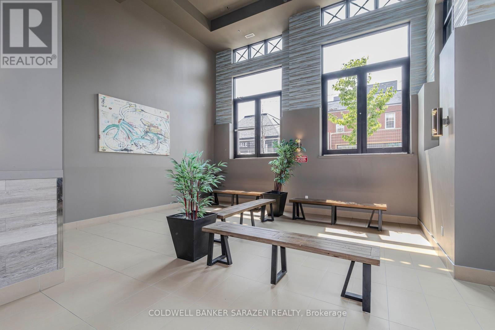 218 - 429 KENT STREET Image 6