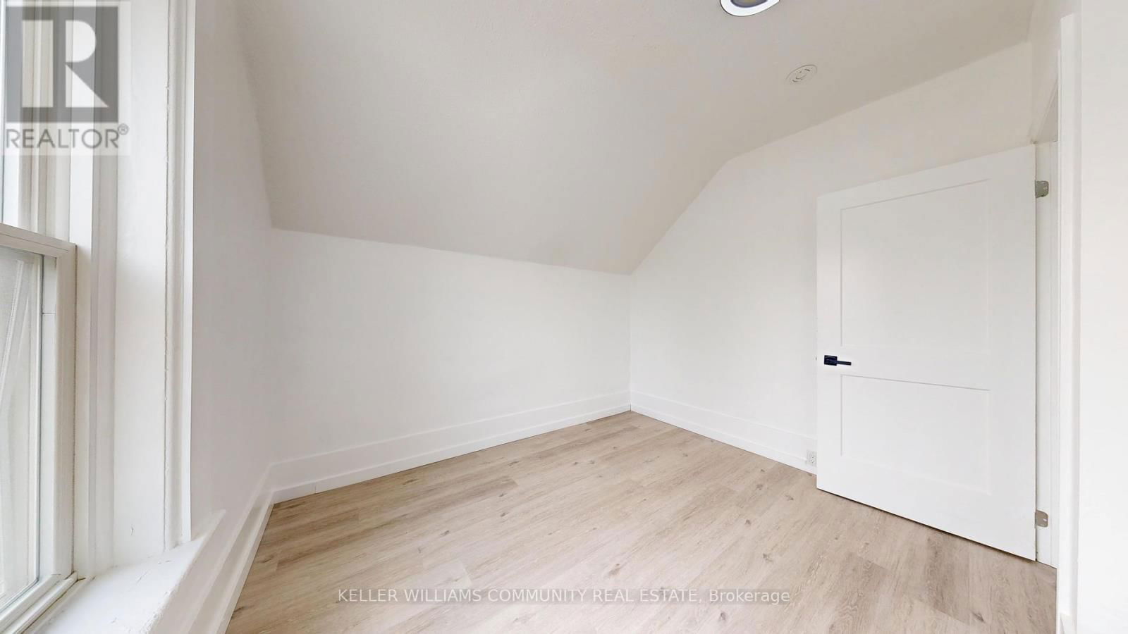 147 PARK PLACE Image 30