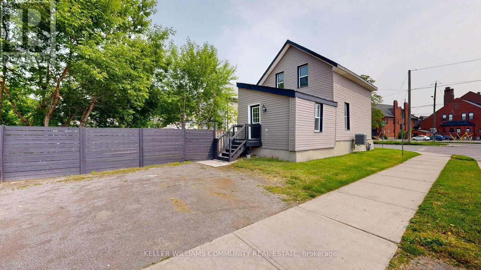 147 PARK PLACE Image 36