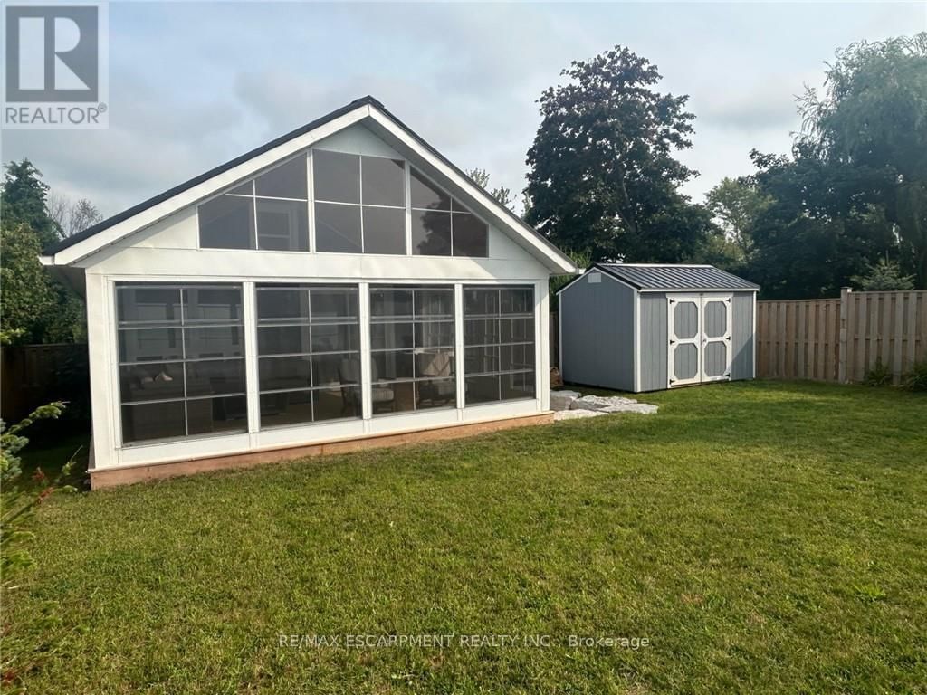 2130 LAKESHORE ROAD Image 16