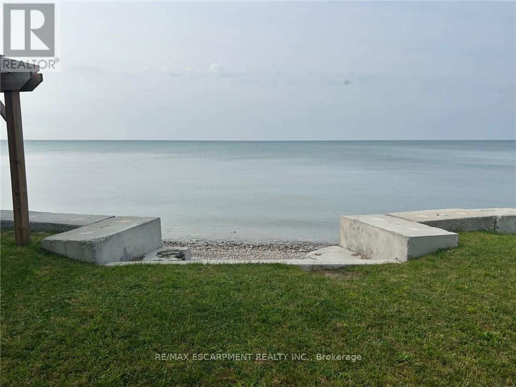 2130 LAKESHORE ROAD Image 20