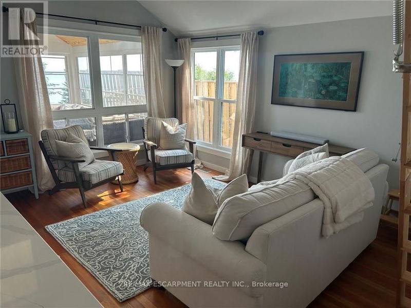 Tertiary Property View