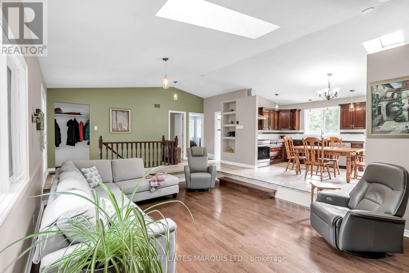 4692 O'KEEFE ROAD Image 10