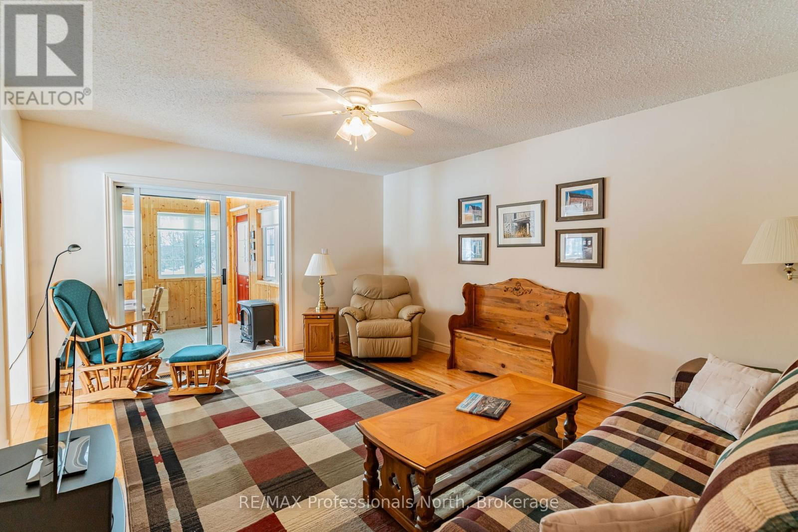 1119 DEEP BAY ROAD Image 15