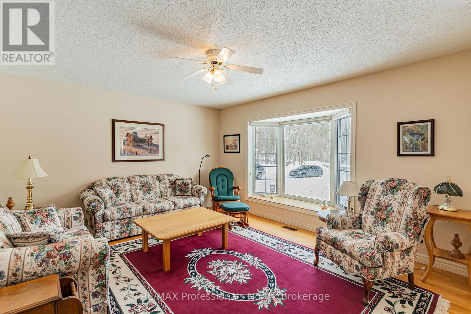 1119 DEEP BAY ROAD Image 18