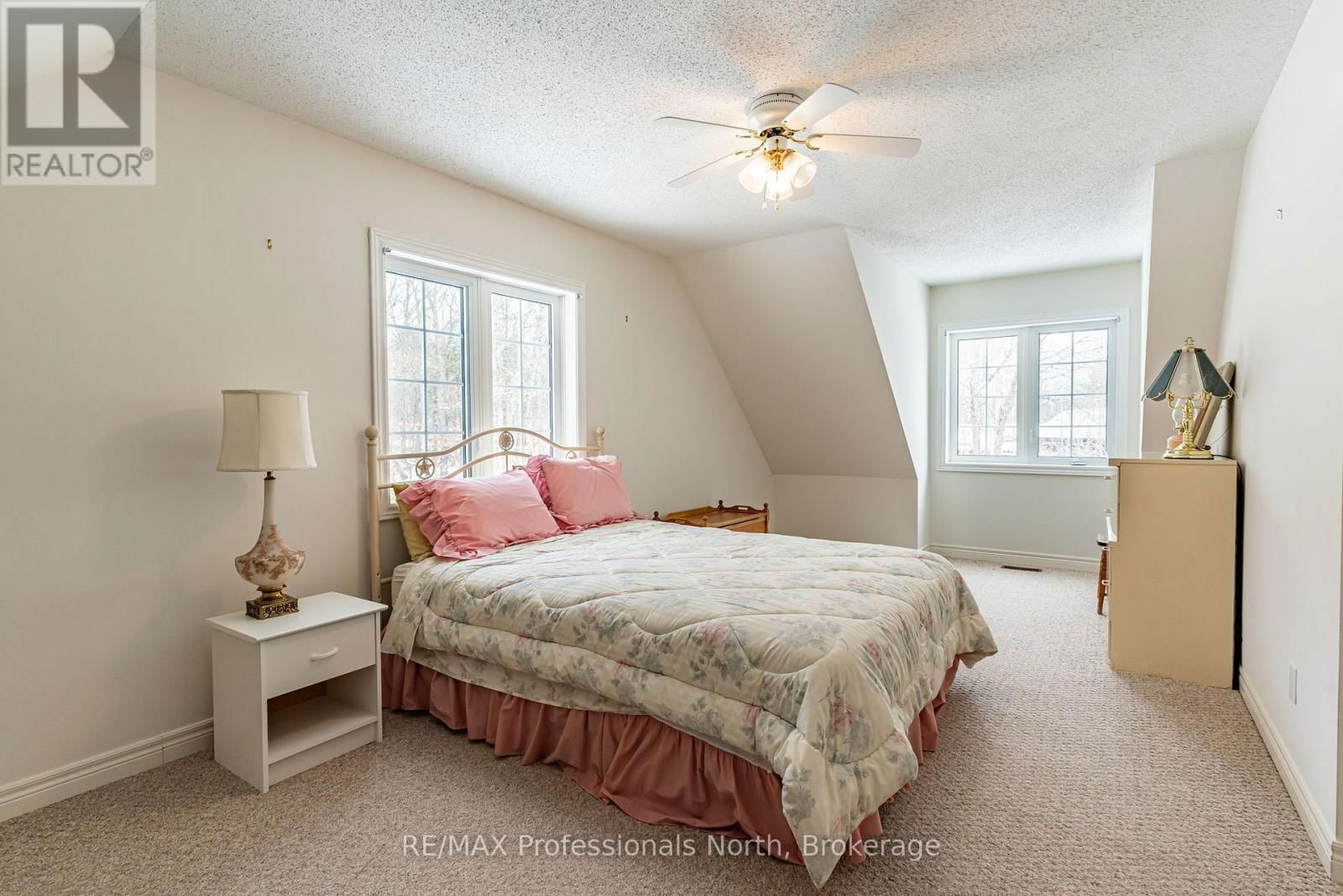 1119 DEEP BAY ROAD Image 28