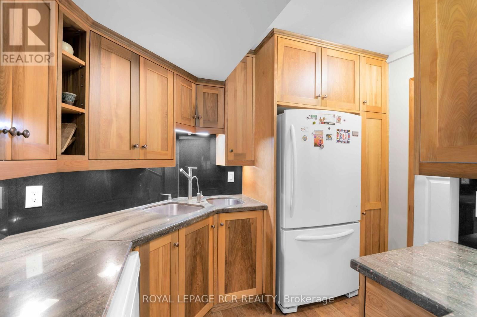 487151 30 SIDE ROAD Image 13