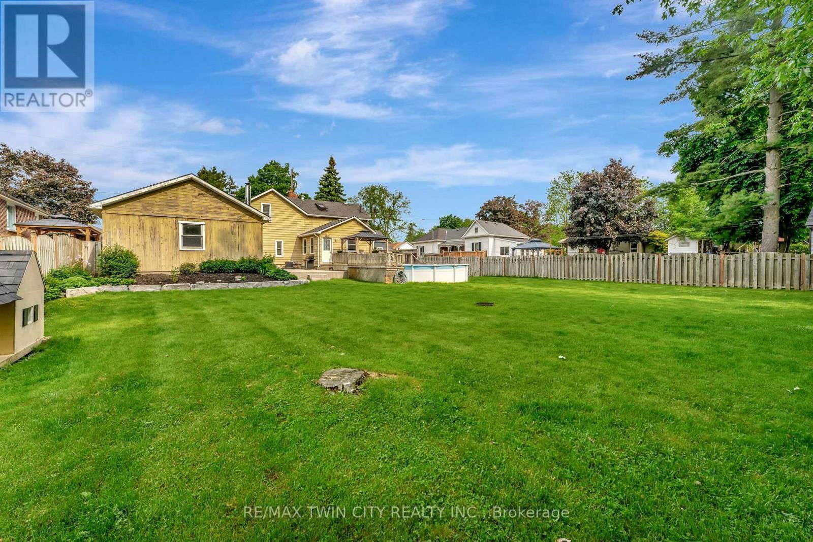 123 BLANDFORD STREET Image 38