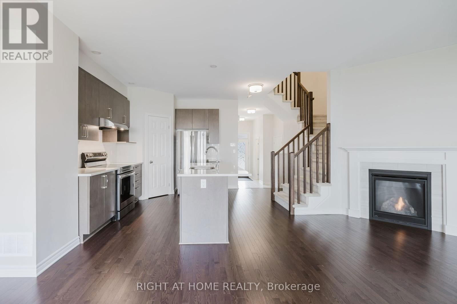 515 MUSCARI STREET Image 15