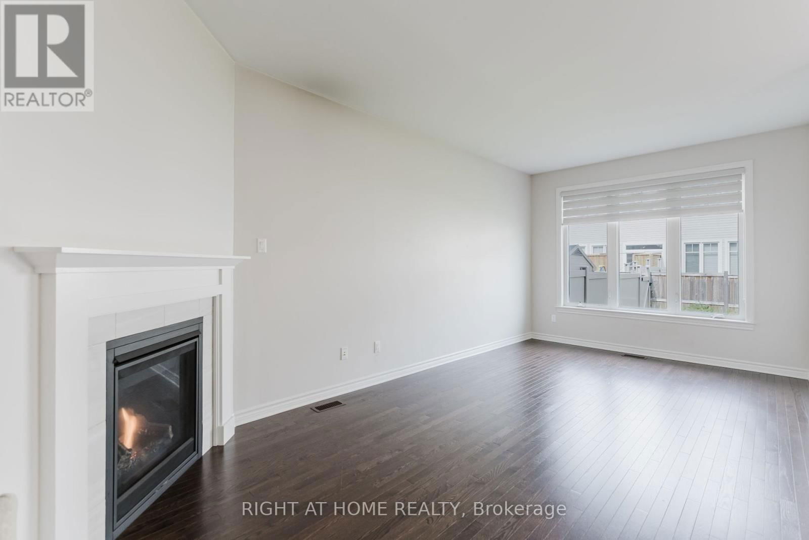 515 MUSCARI STREET Image 16
