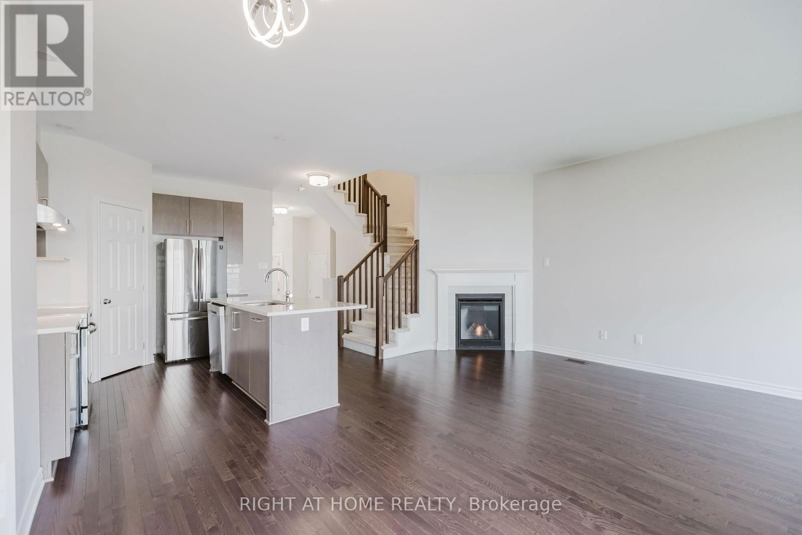 515 MUSCARI STREET Image 17