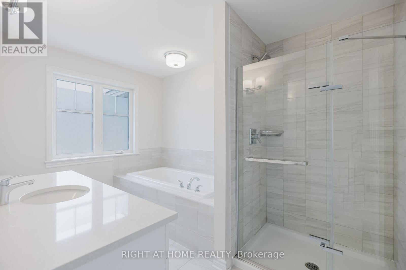 515 MUSCARI STREET Image 23