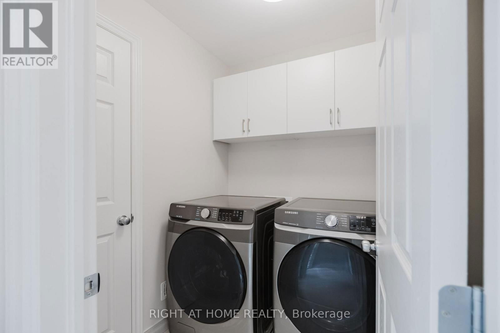 515 MUSCARI STREET Image 30