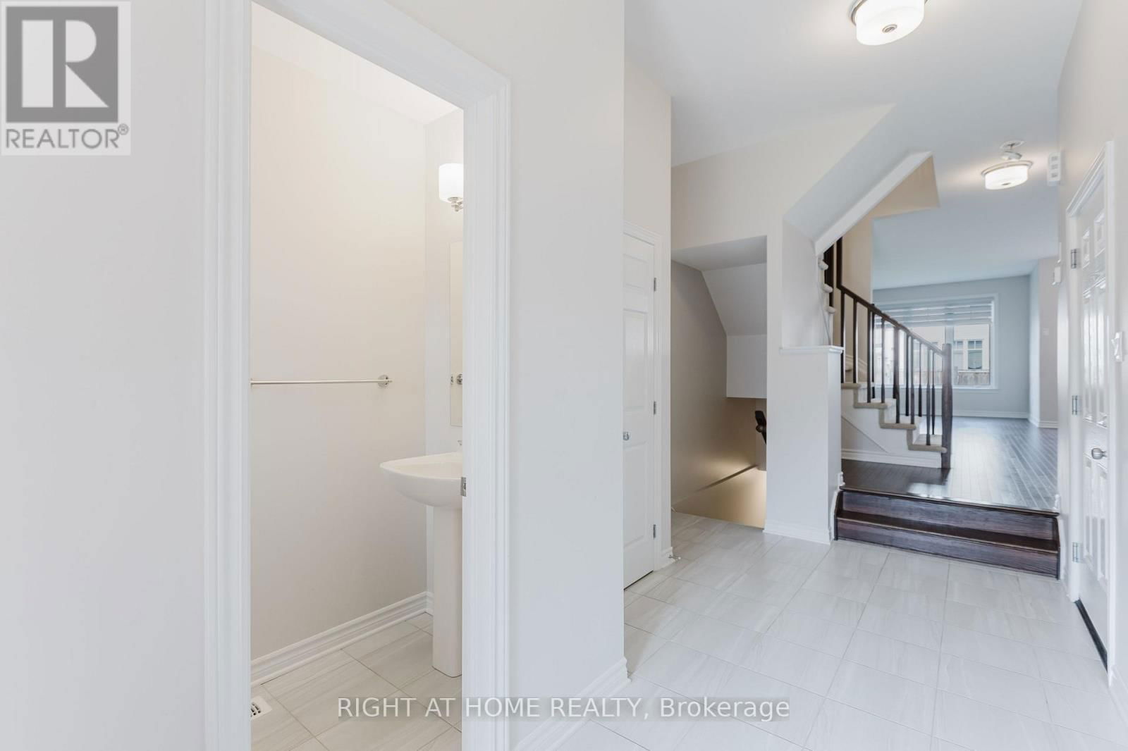 515 MUSCARI STREET Image 5
