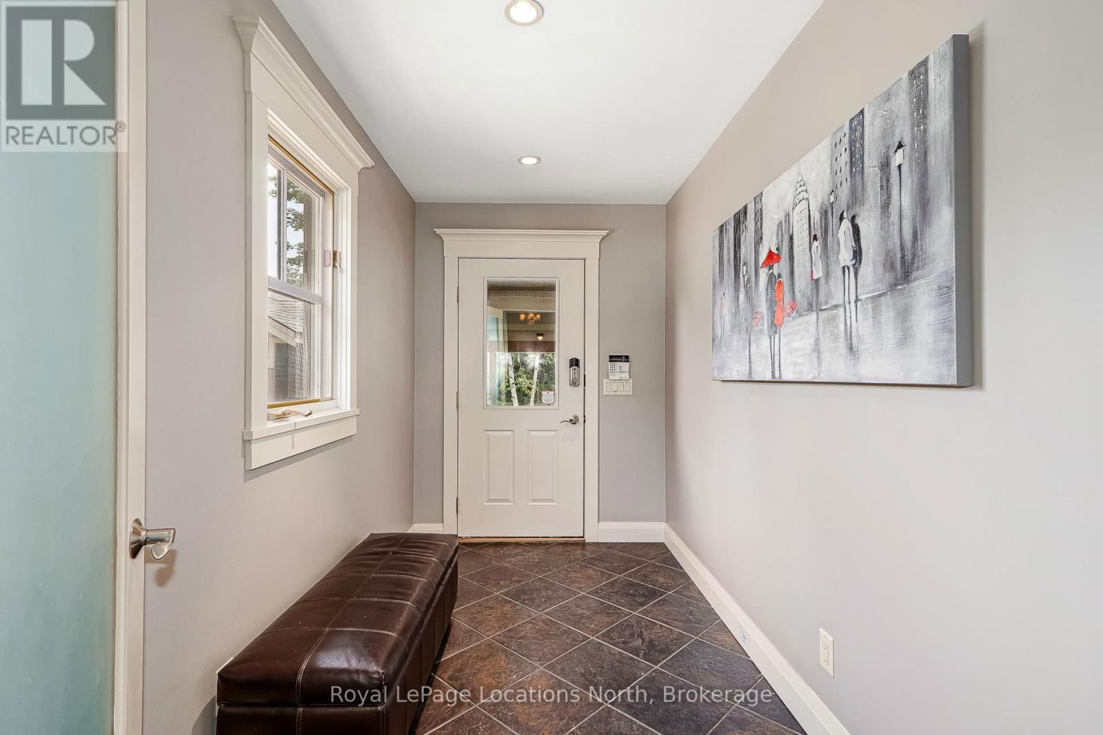 169 ASPEN WAY Image 32