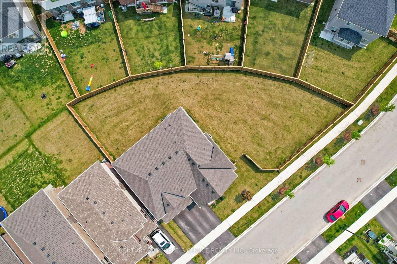 78 DASS DRIVE WEST Image 7