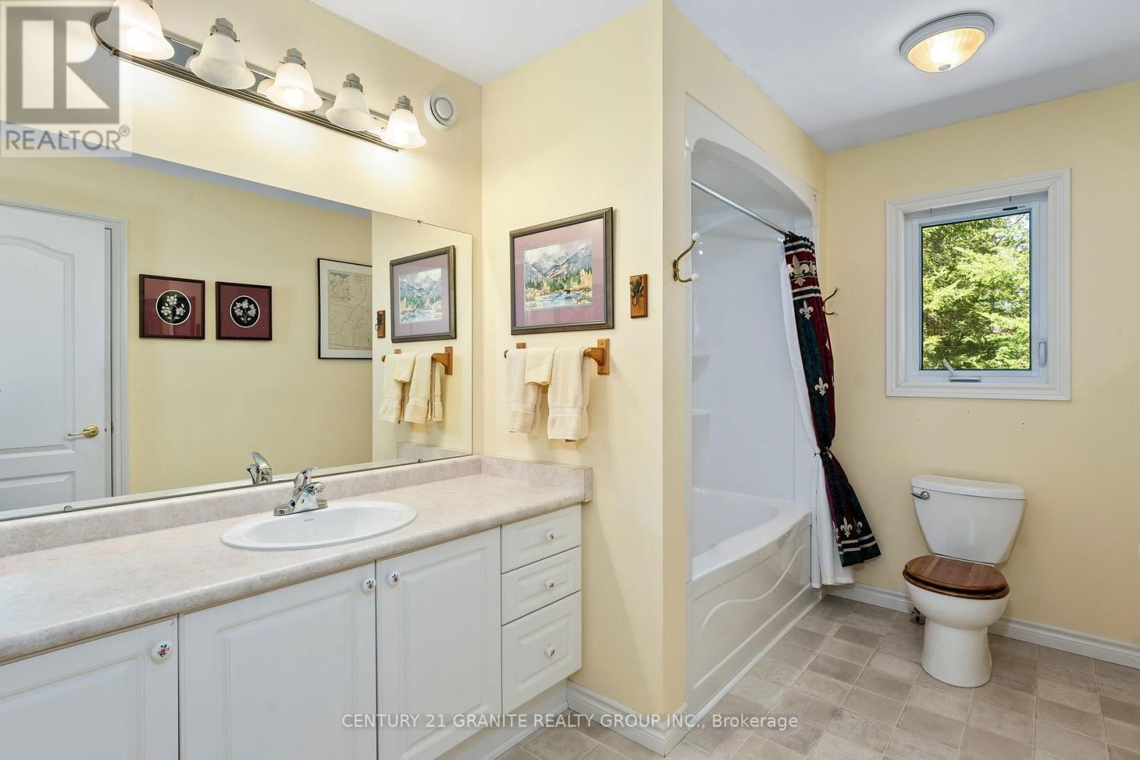 54 CEDAR DRIVE Image 21
