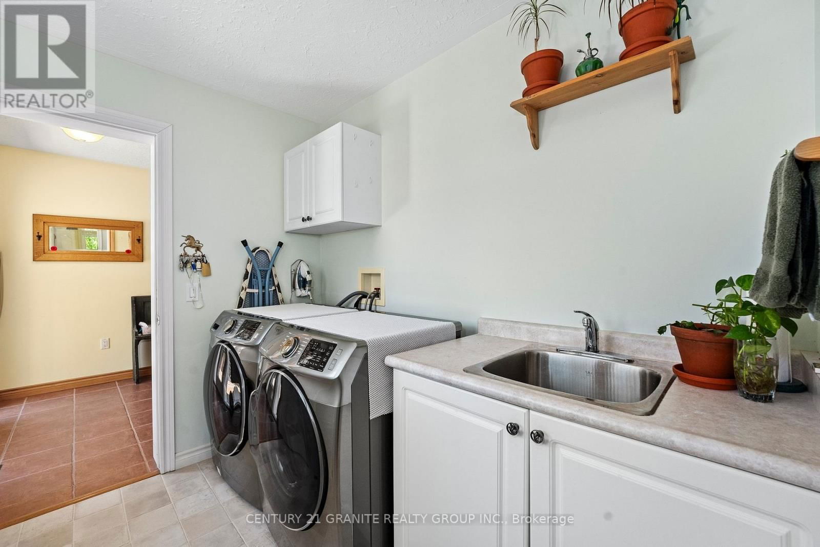 54 CEDAR DRIVE Image 22