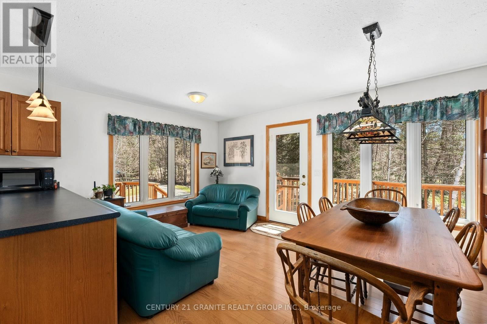 54 CEDAR DRIVE Image 9