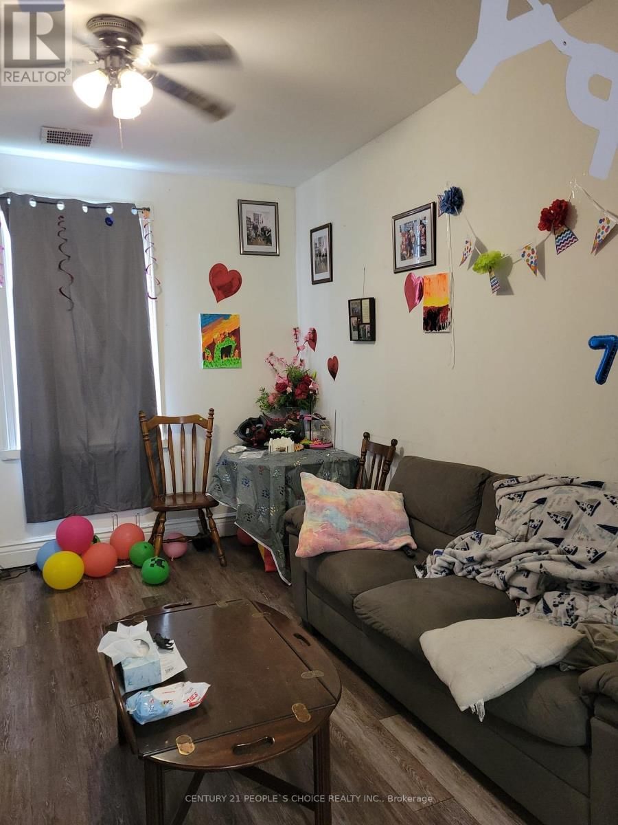 137-139 STEWART STREET Image 14