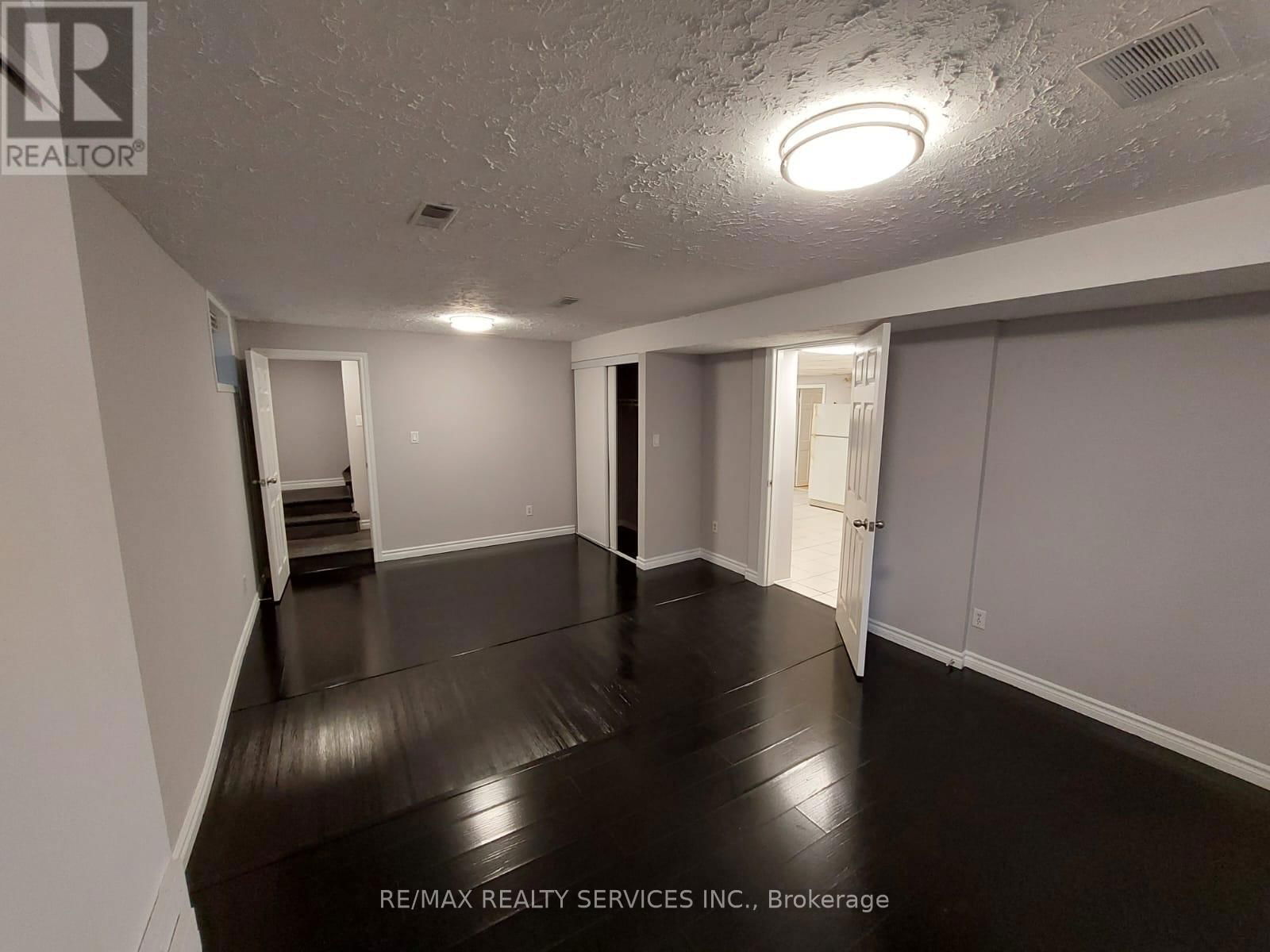 21 BEVERLEY STREET Image 2