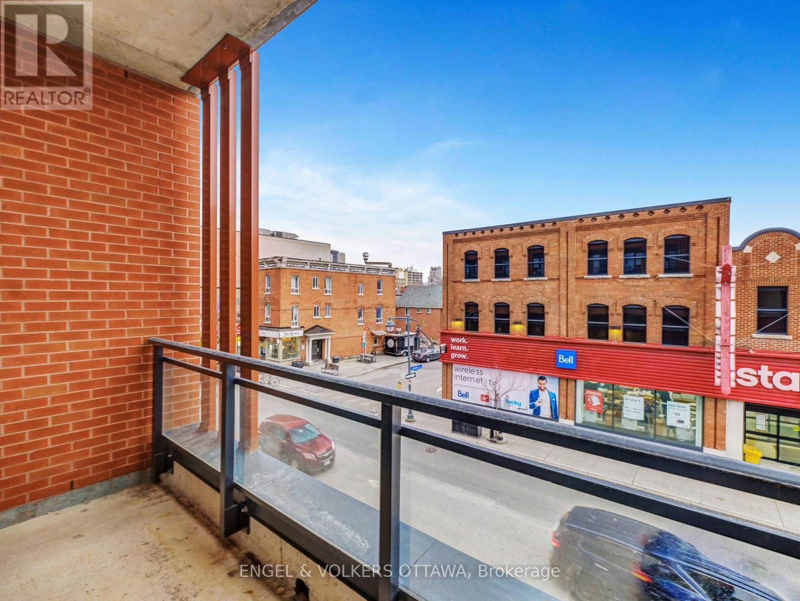 212 - 10 JAMES STREET Image 20