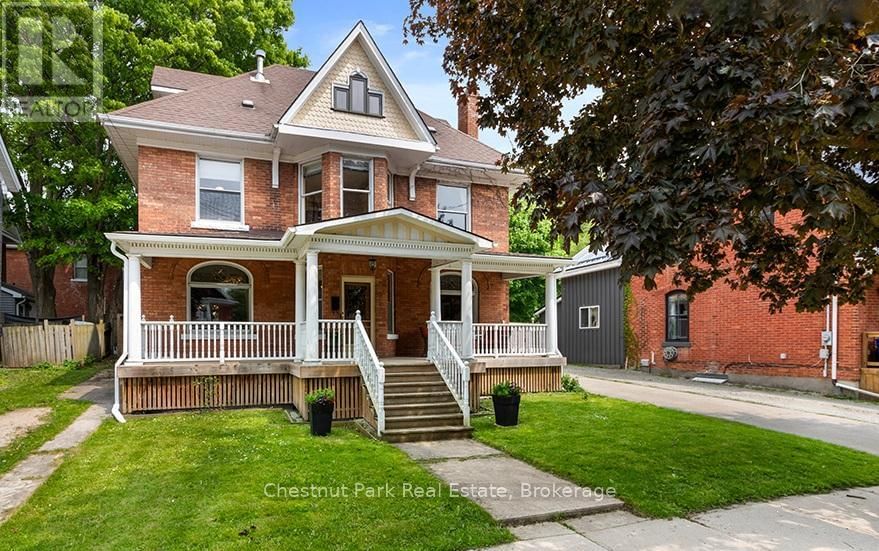 689 4TH AVENUE EAST Image 1