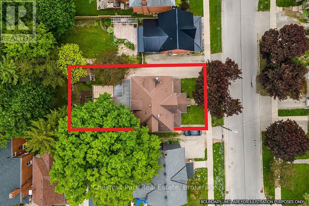 689 4TH AVENUE EAST Image 48