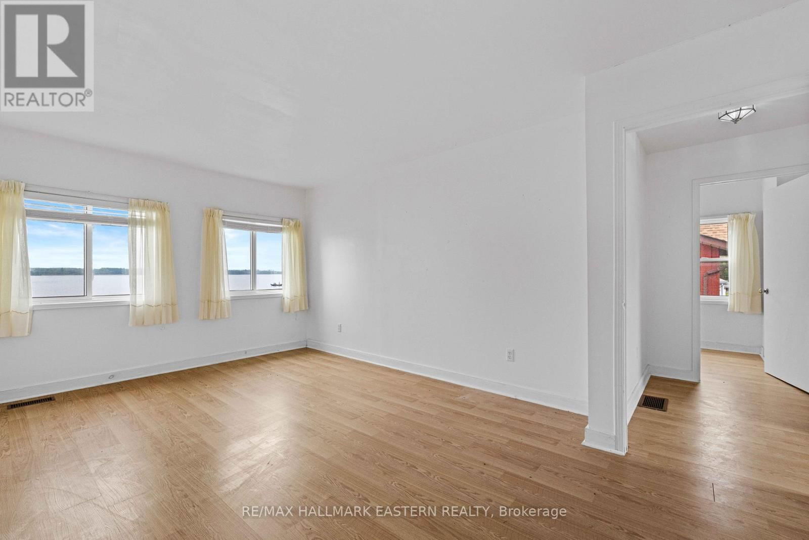 2452 UPPER CHEMUNG DRIVE Image 33