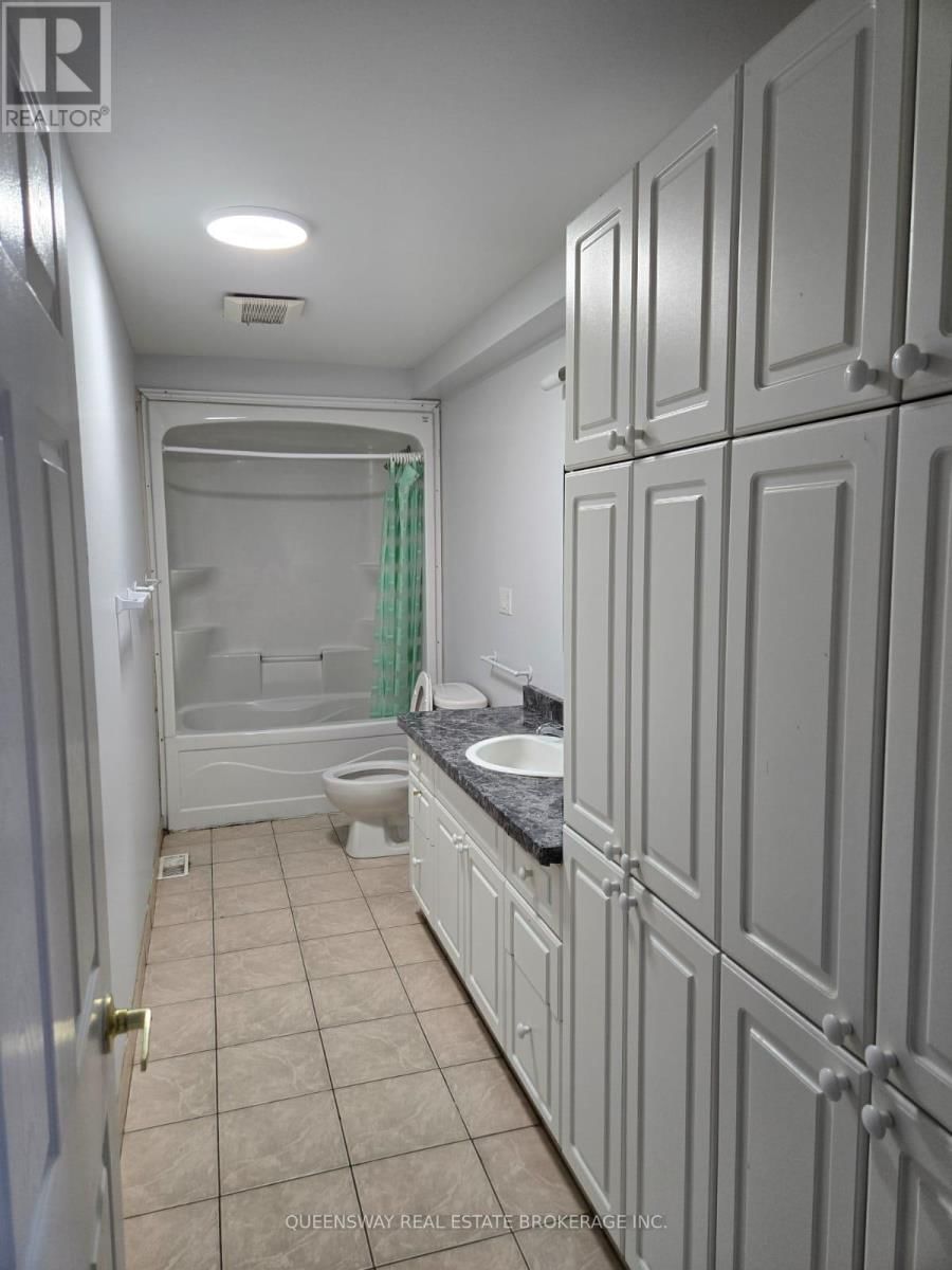 63 EDITH STREET Image 16