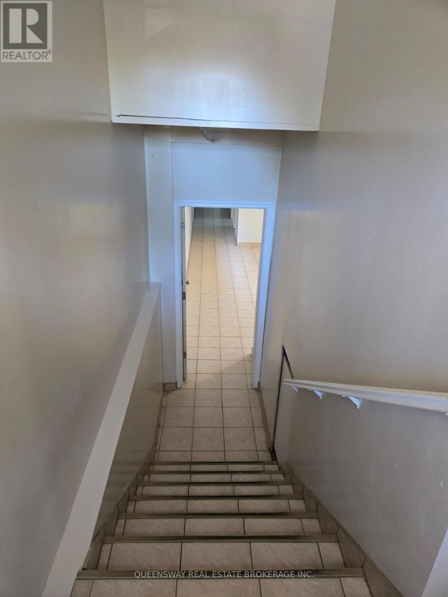 63 EDITH STREET Image 17